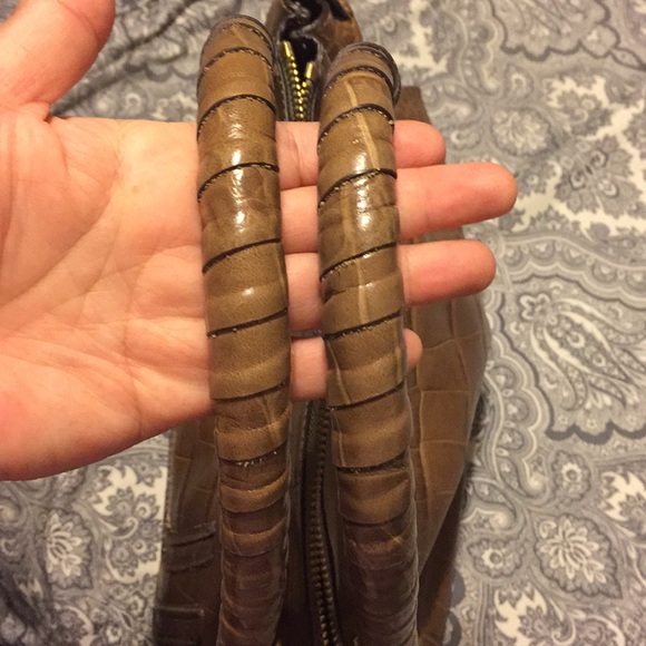 Chloe - Picture 6 of 8